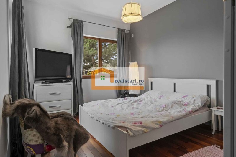 Tamasi, langa padurea Corbeanca, P+M, teren 780 mp, terasa 35 mp, mobilata & utilata